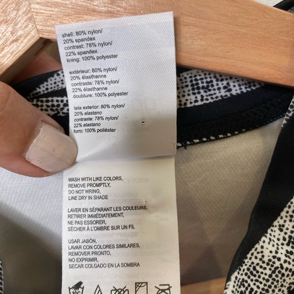 Speedo Paddle Long Sleeve One Piece Swimsuit Black Size M Medium NWT - Picture 15 of 15